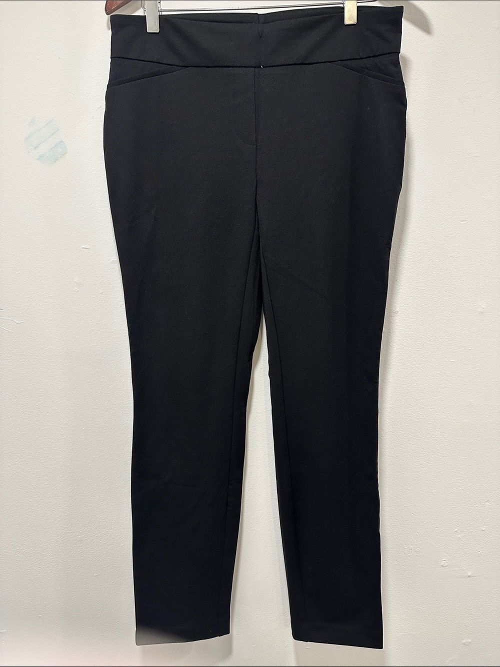 Dalia Black Straight Leg Pants 250